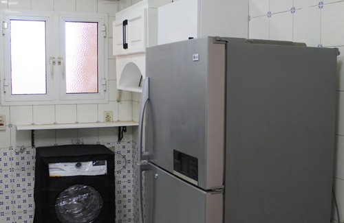 Oula Apartment | View Great pyramids & Egyptian Museum; a 10 min walk & 1.7 km 2 Great Pyramids.