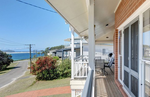 Fingal Bay Apartment | Views of Fingal Bay Beach!