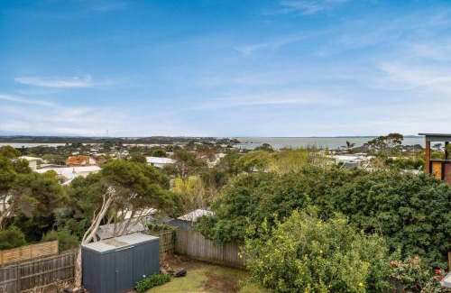 San Remo House | Views on Broadway