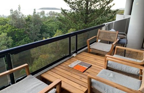 Coffs Harbour Bed & Breakfast | Views & Sounds of the Sea Bed & Breakfast -hosted by Deb