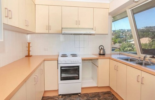 Gerringong Apartment | Viewtiful Unit - Stay 3 nights only pay for 2!