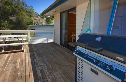 Gerringong Apartment | Viewtiful Unit - Stay 3 nights only pay for 2!