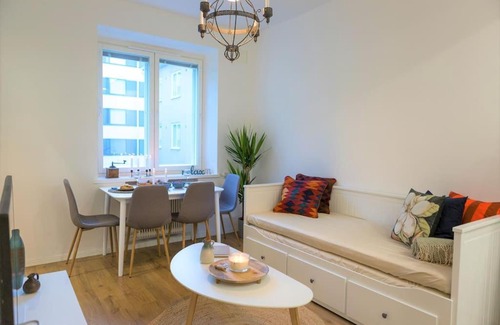 Tampere Apartment | Viihtyisä & Varusteltu Keskusta-asunto Neljälle!