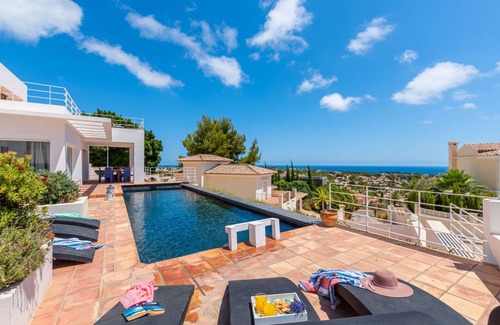 Casas de Torrat Villa | Villa Moderna - PlusHolidays