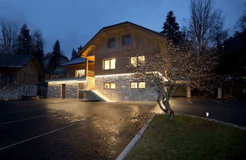 Bled Villa | Vila Alpina - Modern double room in a peaceful & natural environment