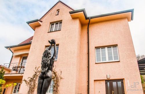 Luhacovice Apartment | Vila Magnolie