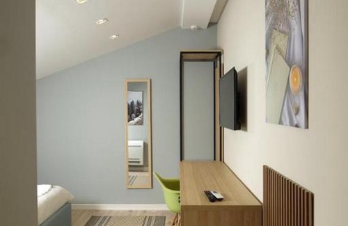 Korce Hotel | Vila Muslli