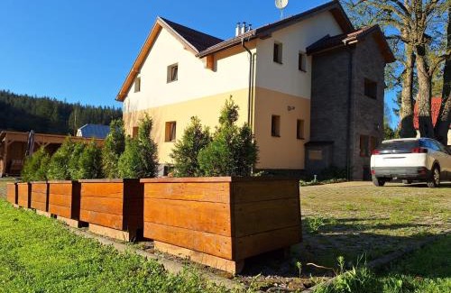 Makov Villa | Vila Pohoda Javorníky s rozľahlým pozemkom