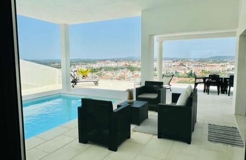 Tomar Villa | Vila Pombal Tomar - Luxury Apartment with private pool and Castle View