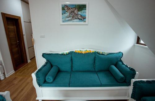 Brdo Apartment | Vila ZLATARSKA PAHULJA - apartman " BELE NOĆI "