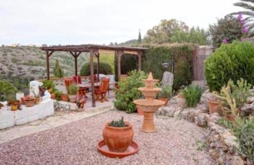 Orba Villa | Villa à Orba pour 6 personnes avec piscine privée et belles vues mer et montagne - HISP-10-8