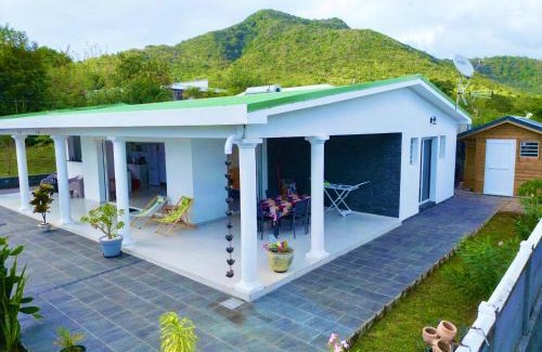 Le Diamant Villa | Villa élégante avec vue sur la mer au Diamant + Piscine privée