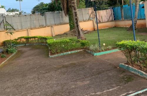 Yaounde Villa | VILLA ÉMERAUDE