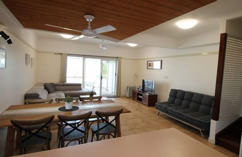 Brisbane Waterfront House | Villa 06 Moreton island
