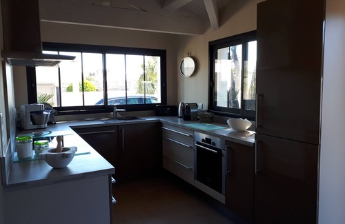 Le Bois-Plage-en-Re Villa | Villa, 1 to 8 persons, 50 meters from the beach, Le Bois Plage en Ré