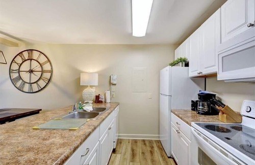 Jekyll Island Condo | Villa 106 - lovely oceanfront condo