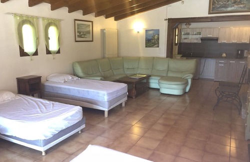 Argeles-sur-Mer Villa | VILLA 210 m² - 16 Pers - 7chambres -4000m² de parc/piscine 10 x 5m a 5 mn plage