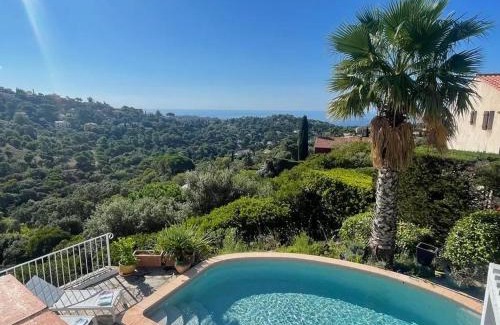 La Croix-Valmer Villa | Villa 250m² avec studio Vue Mer
