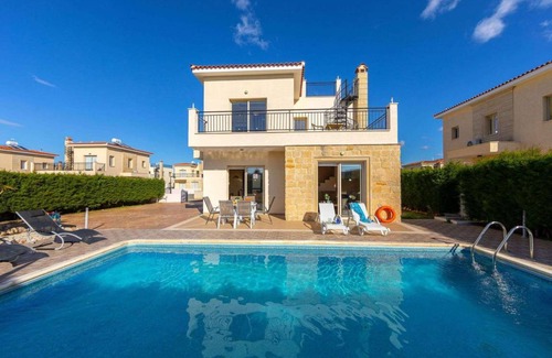 Prodromi Villa | Villa ∙ 3 bedrooms ∙ 6 guests