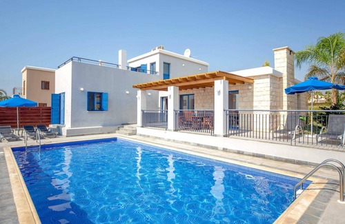 Pegeia Villa | Villa ∙ 3 bedrooms ∙ 6 guests