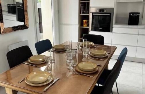 Blauzac House | Villa 3 Chambres Proche Uzes