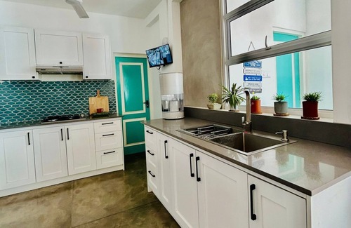 Jambugasmulla House | Villa 316, Beach‑Vibe Urban Villa – a Family Home just 20 Min to Colombo City