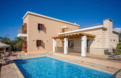 Pegeia Villa | Villa ∙ 4 bedrooms ∙ 8 guests