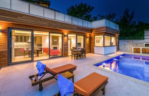 Islamlar Villa | Villa 4 Sleeps 2 Isolated Honeymoon-Villa Lale
