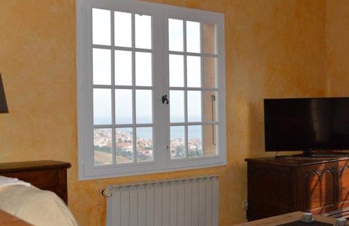 Banyuls-sur-Mer House | Villa 5 pièces 3 chambres avec jardin, clim, wifi, animaux admis - FR-1-225C-470