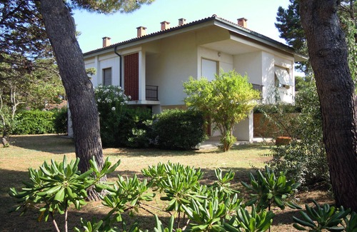 Giannella Villa | Villa 50 meters from the beach Giannella, large private garden