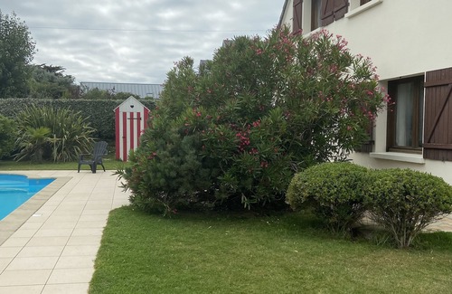Agon-Coutainville Villa | Villa 8 persons with swimming pool near the beach