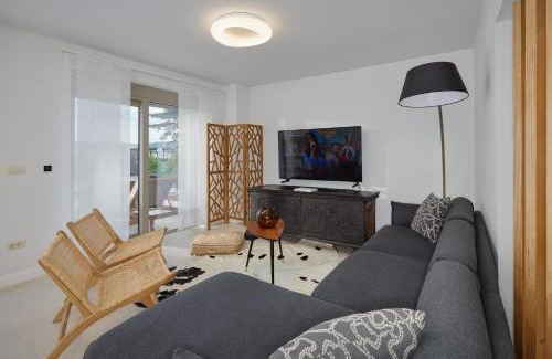 Tivat Villa | Villa A Cappella