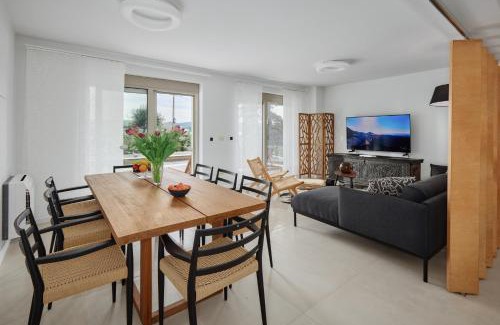 Tivat Villa | Villa A Cappella