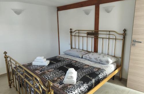 Latina Apartment | Villa A&M 10 Mansarda Vip