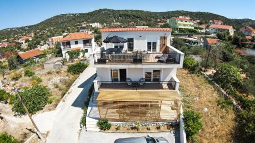 Vinisce Villa | Villa Accordo