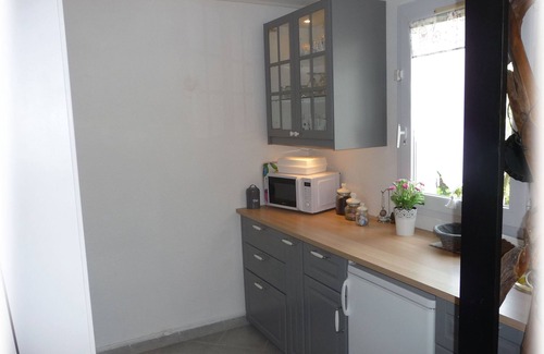 Vic-la-Gardiole Villa | Villa AdrYvone 2 * T3, air-conditioned, 3 km from the sea, between Sète and Montpellier
