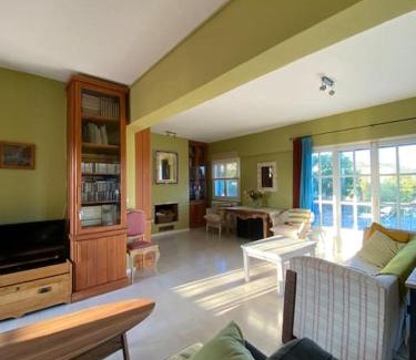Porto Rafti Villa | Villa-Agave , by the sea in Porto-Rafti outside Athens