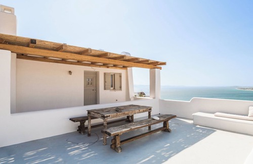 Maragas Villa | Villa Aggelos Is A Family Friendly, Pet Friendly Close To The Beach And To Town.