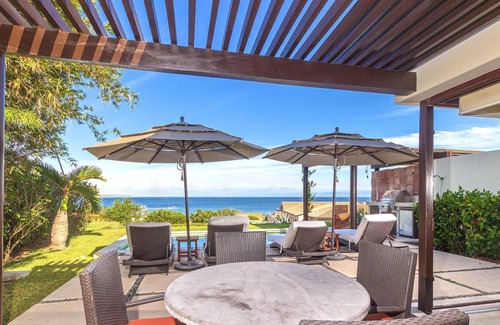 Emiliano Zapata Villa | Villa Aguamarina in Porta Fortuna by Personal Villas - Beautiful Pool and Beach