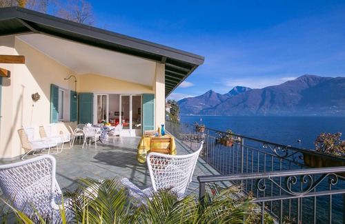 San Siro Villa | Villa Al Lago, San Siro, Italy