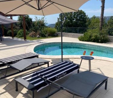 Grizane Villa | Villa Alana GANZE VILLA - POOL - SAUNA - JACUZZI 200m2