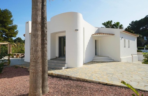 Benissa Coast Villa | Villa 'Alegria' with Sea View, Wi-Fi and Air Conditioning