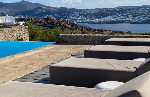 Agios Ioannis Villa | Villa Alessandra with Massive Pool by Diles Villas