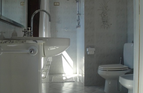 San Ginese House | Villa Alexia Tuscany (entire house with private garden and pool)