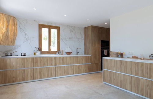 Alata Villa | Villa ALLEGRIA with 6 bedrooms, swimming pool and sea view