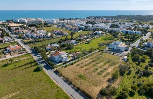 Alporchinhos Villa | Villa Almond Tree by Interhome
