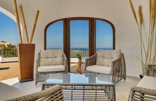 Monte Pego Villa | Villa 'Amalia' with Sea View, Wi-Fi and Air Conditioning