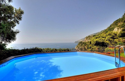 Conca dei Marini Villa | Villa Amaltea: A bright three-story villa built sheer above the sea, with Free WI-FI.