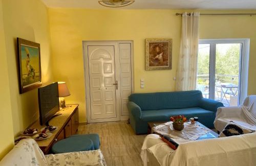 Molos-Agios Konstantinos Villa | Villa Amatheia, Beachfront