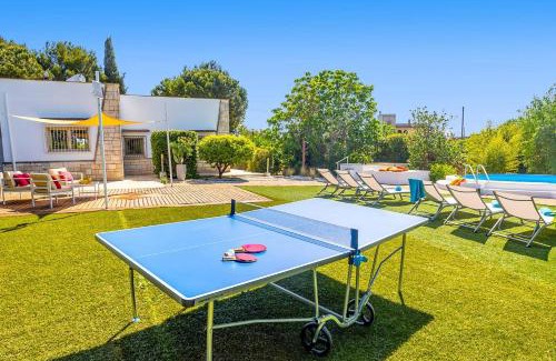 San Vito dei Normanni Villa | Villa Ambra by Villa Plus